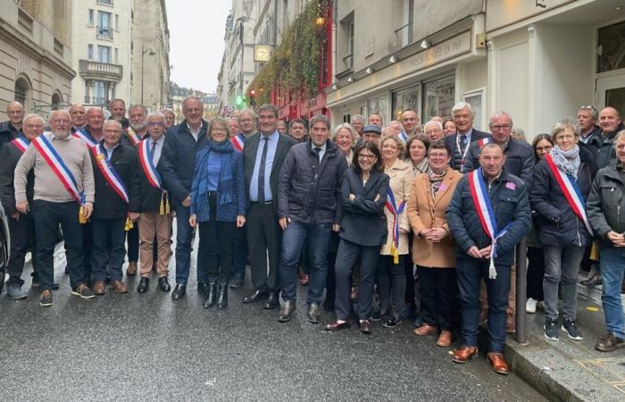 Une centaine d’élus de l’Orne au congrès des maires de France pour rappeler qu’il faut les respecter