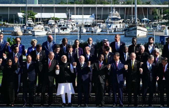 Biden hors de vue alors que les dirigeants mondiaux se réunissent pour une séance photo au sommet du G20