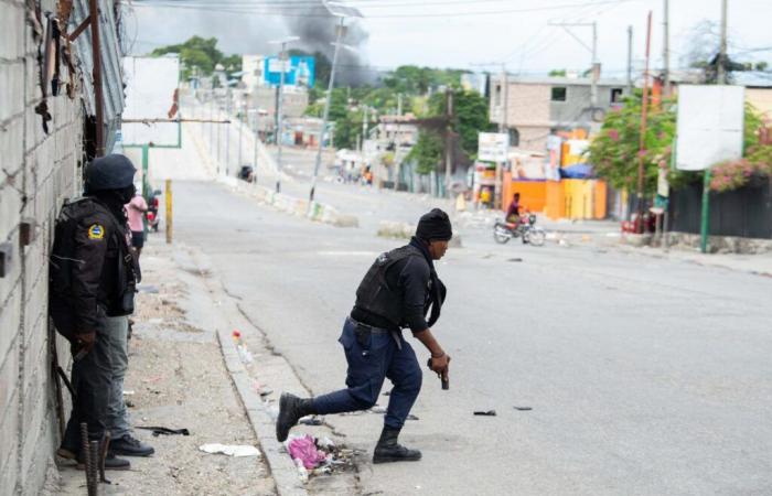 En Haïti, 28 membres de gangs tués par la police et des habitants après une offensive dans plusieurs quartiers de la capitale