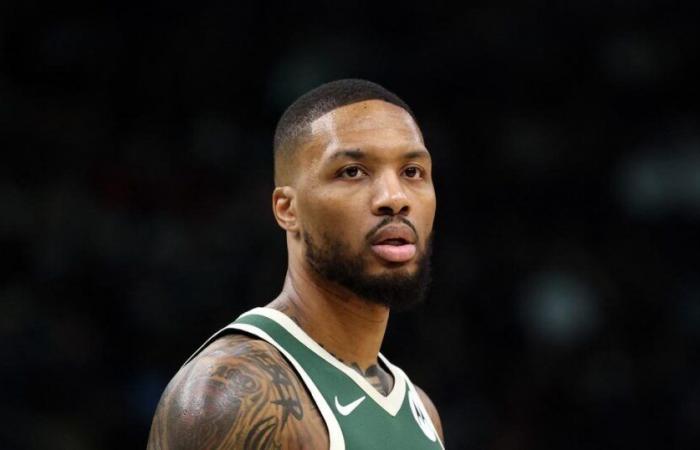 Lillard sauve Milwaukee, Philadelphie coule à nouveau