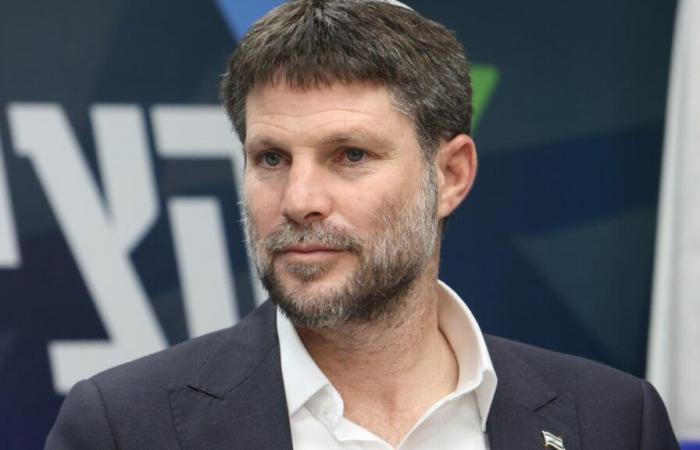 Smotrich appelle à la réoccupation du nord de Gaza pour “récupérer les otages”