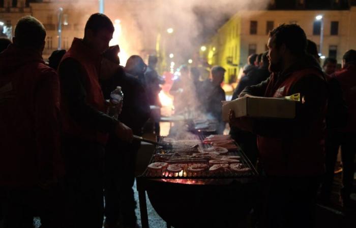 en Dordogne, des agriculteurs organisent un barbecue pour sensibiliser à l’accord avec le Mercosur