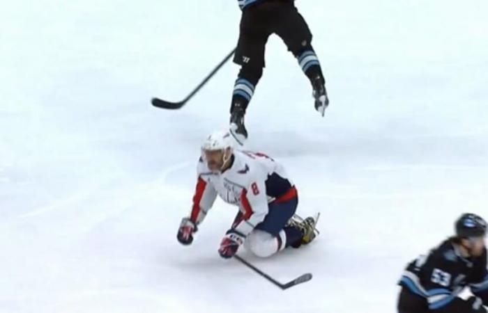 Alex Ovechkin quitte le match des Capitals dans la douleur après une collision inquiétante