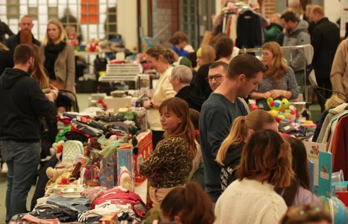 A l’approche de Noël, les marchés du jouet deviennent de plus en plus populaires