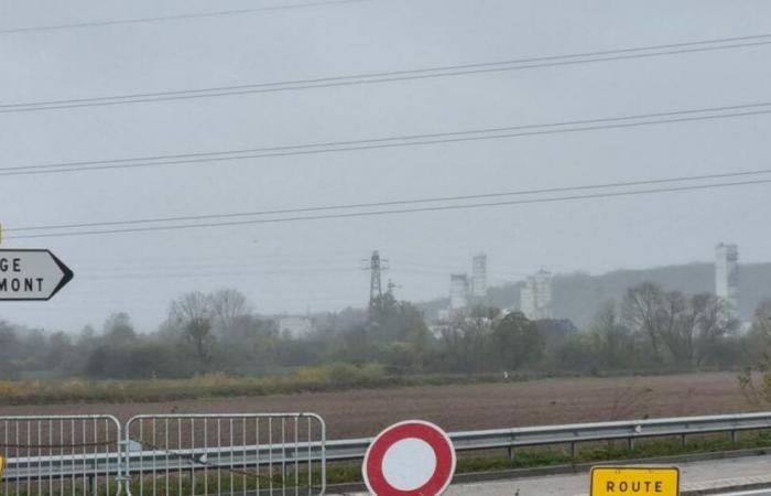 après la formation d’un trou, le pont entre Uckange et Guénange fermé pour une durée indéterminée