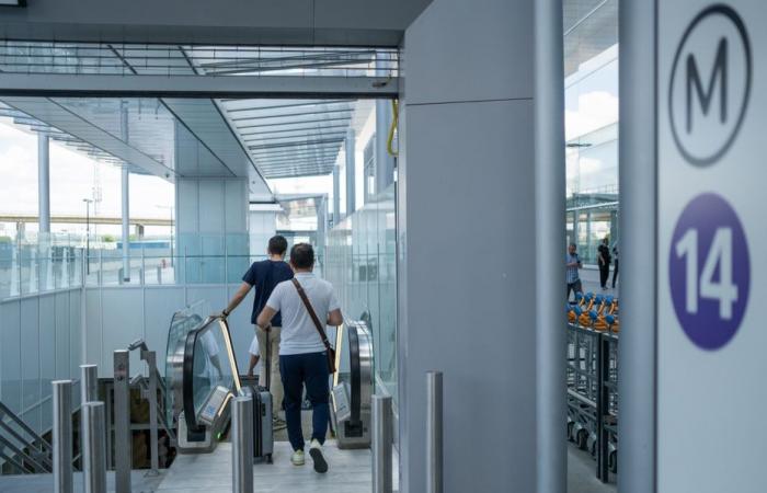 Sur la ligne 14 du métro, la circulation reprend mais reste perturbée