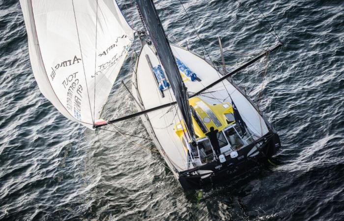 Le Cam creuse un petit écart en tête à 7h00