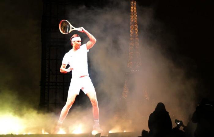 les images de l’hommage à Rafael Nadal au coeur de Paris