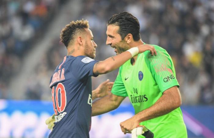 Neymar “aurait dû gagner cinq Ballon d’Or” selon Buffon