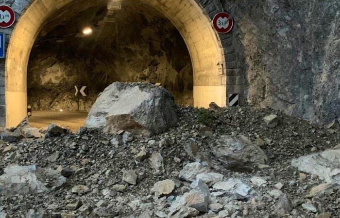 Un morceau de falaise s’effondre en Valais. La coupure de la route Sierre – Zinal