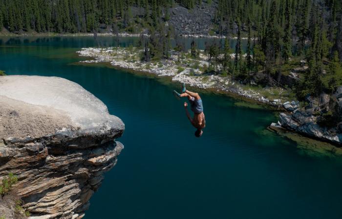 J’ai juré. Invité de la rédaction : Jérémy Nicollin : de l’athlétisme au saut de falaise, un voyage de haut vol