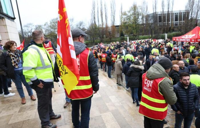 la production est arrêtée, le CSE extraordinaire a démarré (Vidéo)