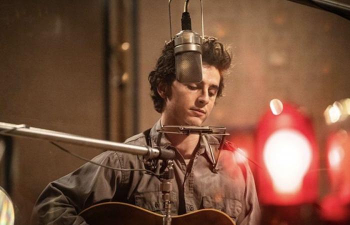 Timothée Chalamet confirme qu’il interprétera des chansons dans le biopic de Bob Dylan