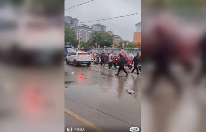 De nombreux enfants blessés par un véhicule devant une école primaire dans le centre de la Chine