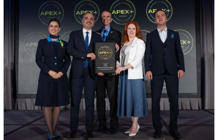 AJet remporte le premier prix international APEX