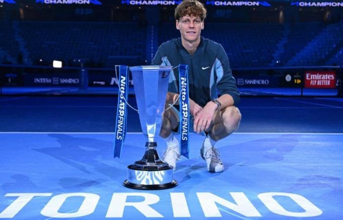 le classement ATP final de la saison avec Sinner roi incontesté, Fritz 4ème et Djokovic toujours en baisse