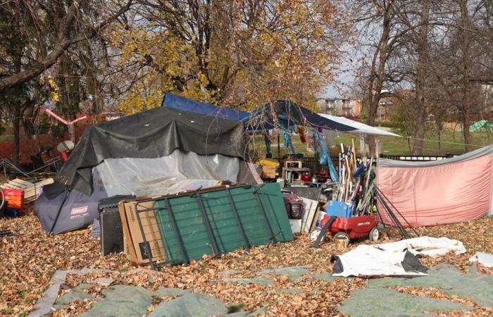 Sursis pour le campement de la rue Notre-Dame