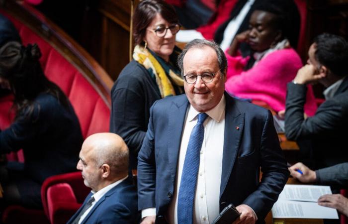 L’ancien président François Hollande accusé de “petites manœuvres”