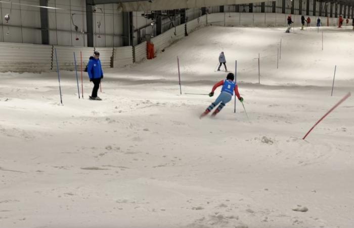 170 skieurs dévalent les pistes couvertes de SnowWorld