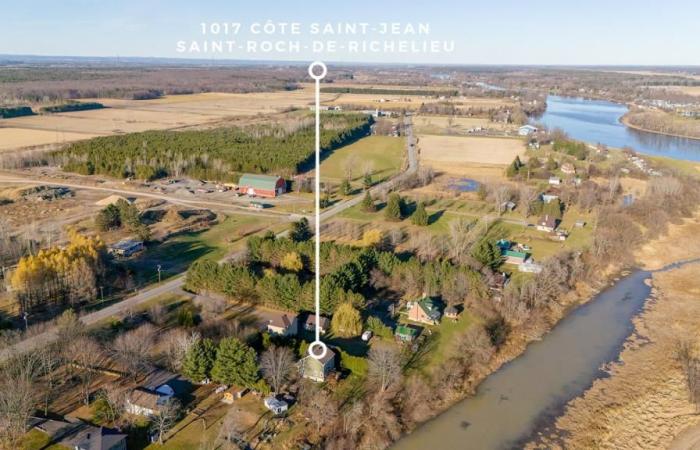 Élégant cottage bordant un plan d’eau dans un contexte de tranquillité champêtre