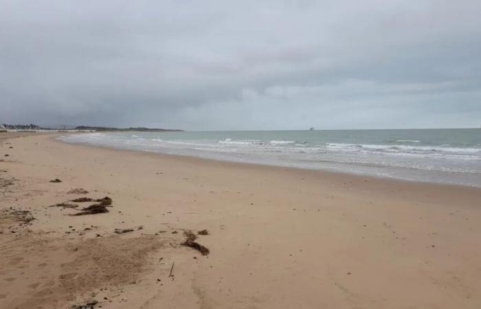 un corps découvert sur une plage de Marck