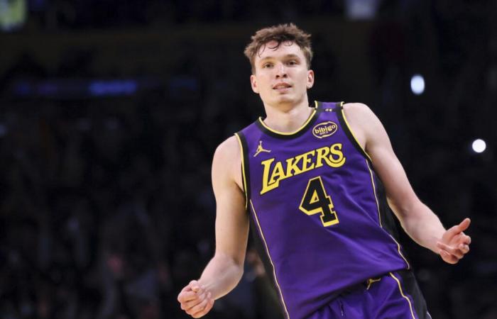 Dalton Knecht des Lakers perd 37 points et égale le record de recrue de la NBA avec neuf tirs à 3 points