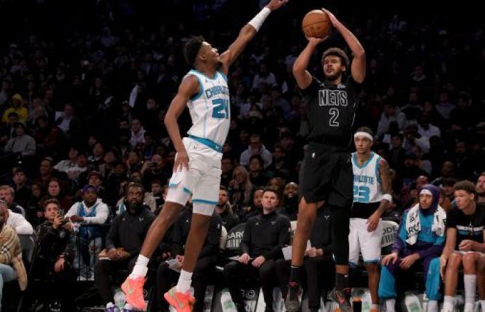 Sur le fil, les Nets écartent les Hornets avec un bon Tidjane Salaün • Basket USA