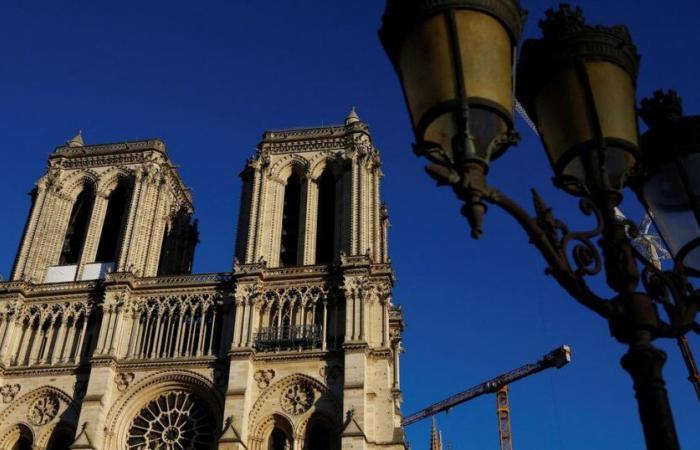 pourquoi Notre-Dame de Paris s’illuminera en rouge ce mercredi soir