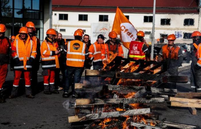 Les salariés d’ArcelorMittal à Reims expriment leur colère après l’annonce de la fermeture du site