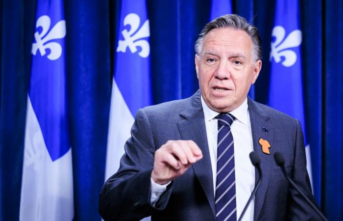 Problèmes de Northvolt | Legault attend des informations, Champagne affiche un optimisme prudent