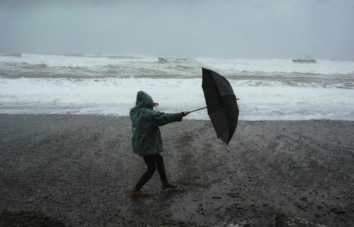 CARTE. Vent, pluie, inondations… Météo France place deux départements en vigilance orange, 35 autres en jaune ce mercredi