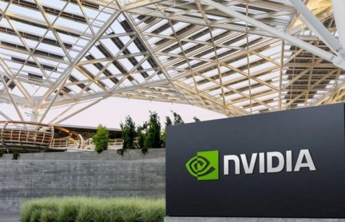 Les revenus de Nvidia doublent presque alors que la demande de puces IA reste forte