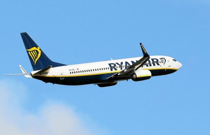 En France, Ryanair menace de cesser de desservir dix aéroports régionaux si le secteur voit ses taxes augmenter