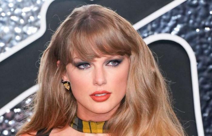 Le nouvel accessoire de 54 000 $ de Taylor Swift incite les fans à spéculer