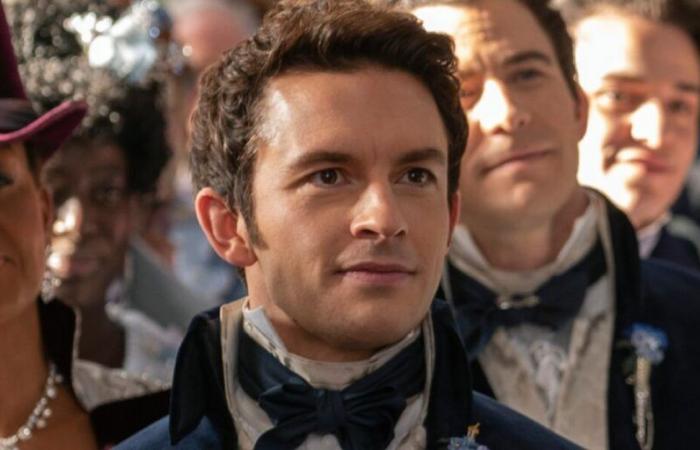 Jonathan Bailey (Anthony) prêt à lui dire au revoir ? Il répond