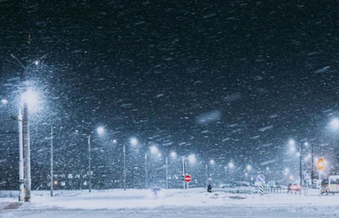 49 départements en alerte orange à la neige, au verglas et au vent en raison de la tempête Caetano