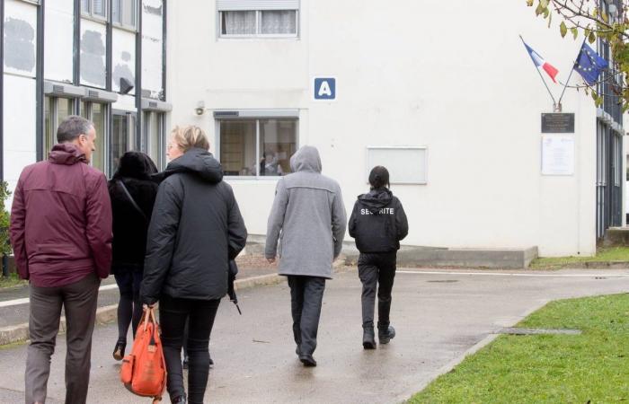 Le lycée professionnel prend le nom de Roland Carraz