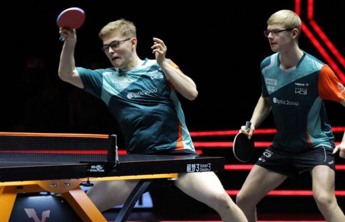 Alexis Lebrun est sorti en simple comme son frère, mais tous deux en demi-finale de double des Finales WTT contre un autre duo français