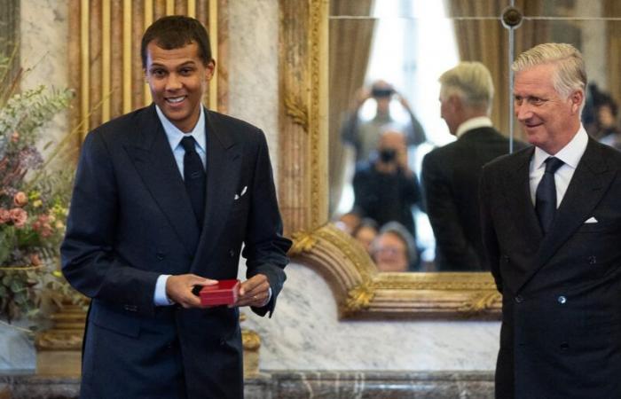 Stromae, fierté nationale en Belgique, décorée par le roi Philippe