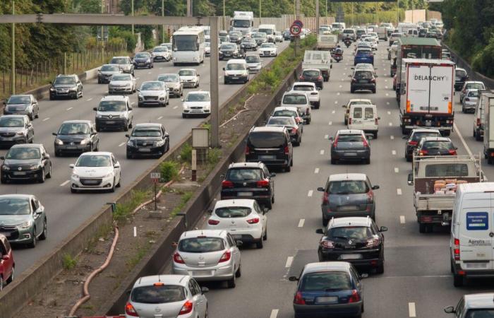 Un accident entre deux camions paralyse la circulation en périphérie de Lille