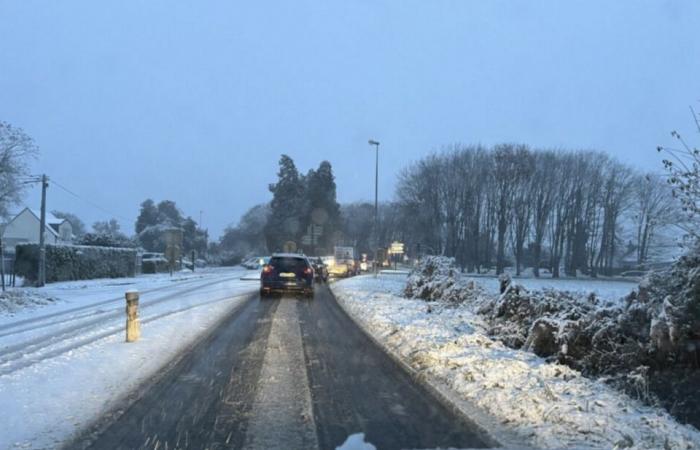 Une partie de la France sous la neige, 56 départements en vigilance orange