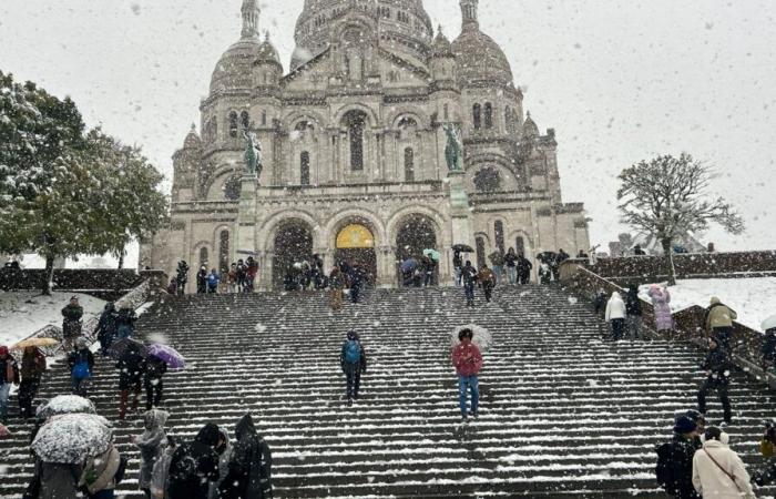 A Montmartre, au Château de Versailles… Images d’Île-de-France sous la neige