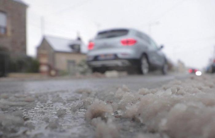 les routes enneigées surprennent les Bretons