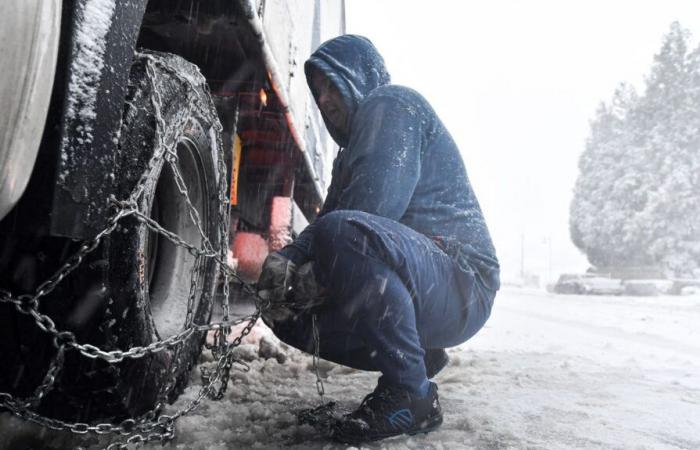 “Les conditions s’améliorent, les chutes de neige diminuent”, selon le directeur général adjoint du département chargé de l’aménagement et de la mobilité.