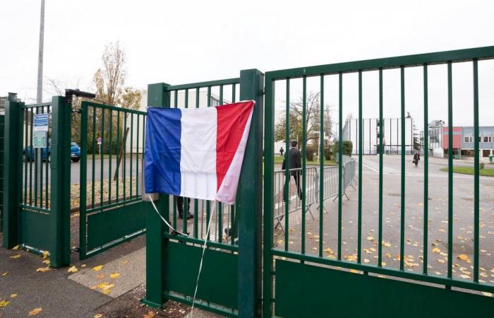 Le lycée professionnel prend le nom de Roland Carraz