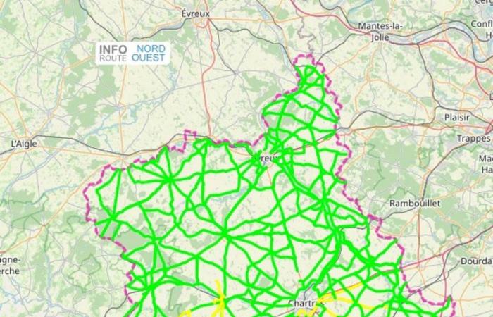 autobus scolaires suspendus, conditions de circulation difficiles en raison de la neige dans les secteurs de Dreux et Châteaudun