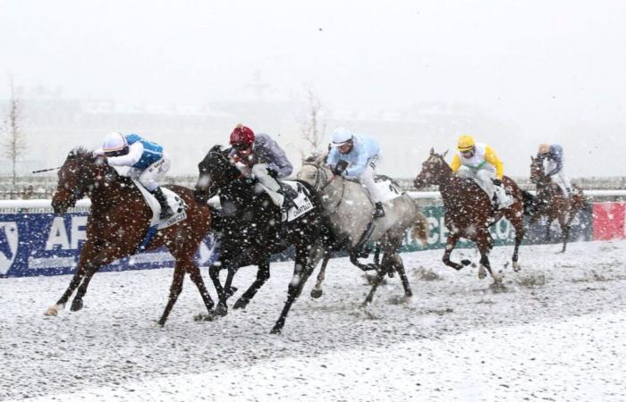 réunion suspendue puis annulée à Chantilly