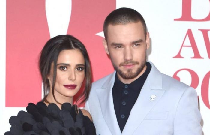 La mère de son fils Cheryl Cole apparaît digne non loin de Kate, la dernière compagne du chanteur