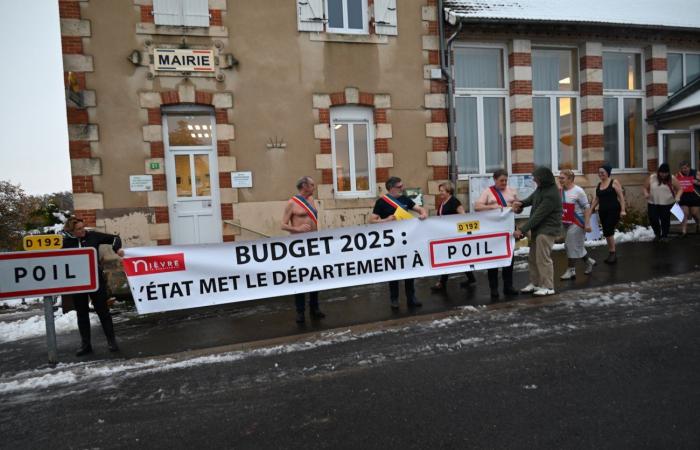 “Michel Barnier a décidé de nous plumer et on se retrouve nus !”, prévient Fabien Bazin