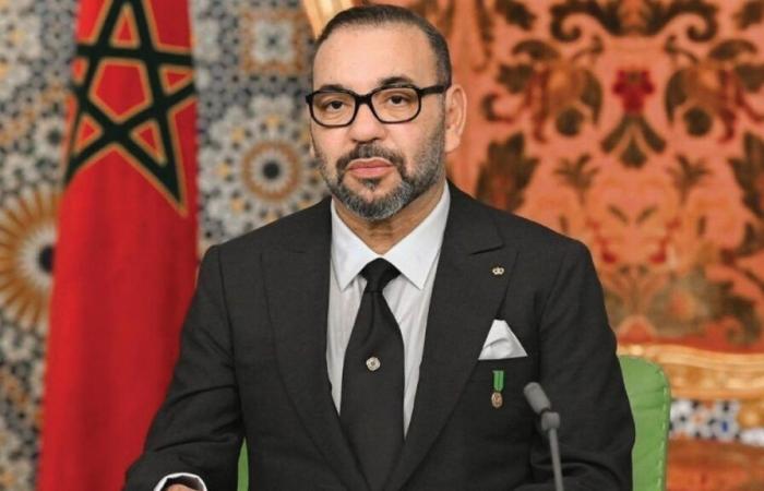 Le jean fleuri de Mohammed VI tourne au fiasco